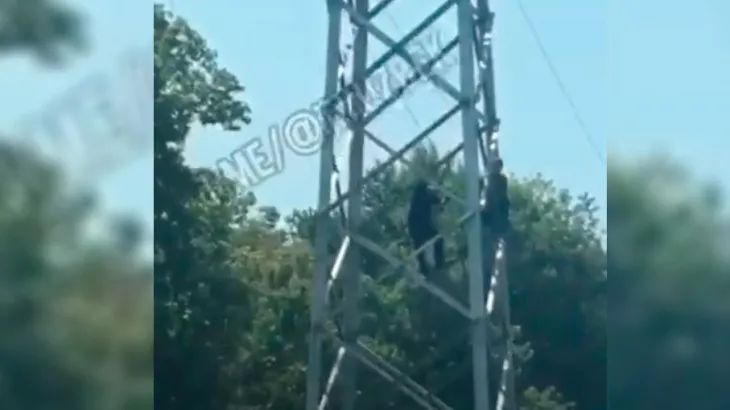 塔什幹女子輕生